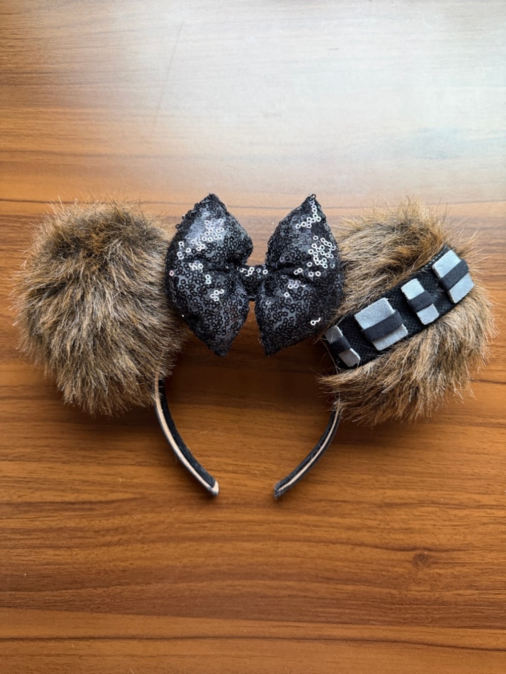 Custom Chewbacca Inspired Minnie Ears – Star Wars Galaxy’s Edge